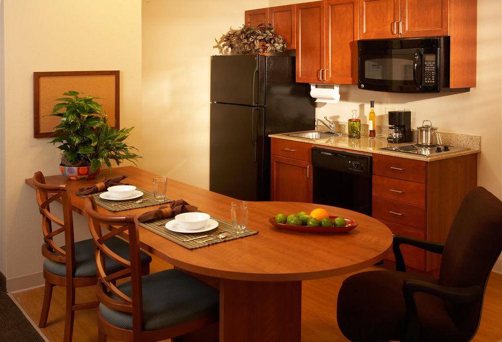 Hotel Candlewood By Ihg
