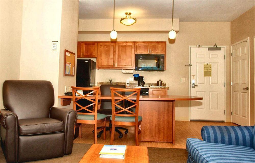 Candlewood By Ihg Santa Maria (Santa Barbara County)