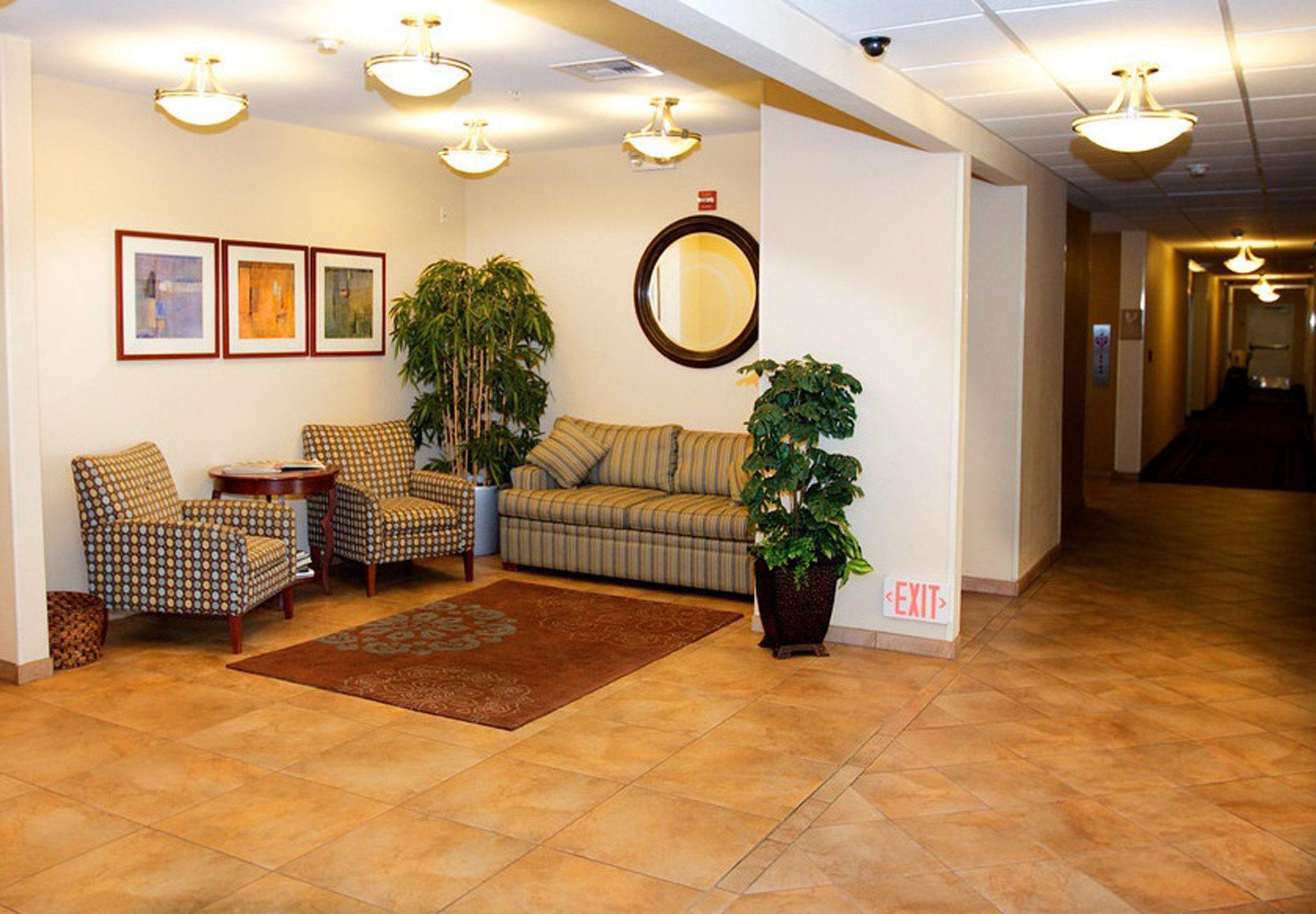 Hotel Candlewood By Ihg 2*