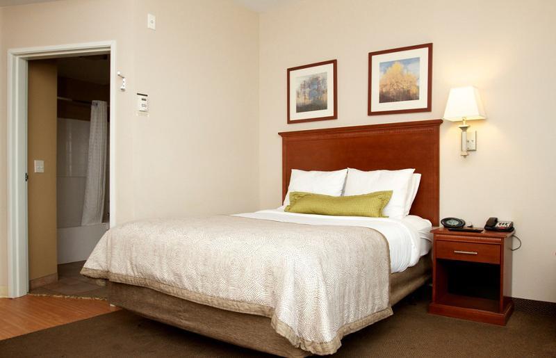 Candlewood By Ihg Hotel 2*
