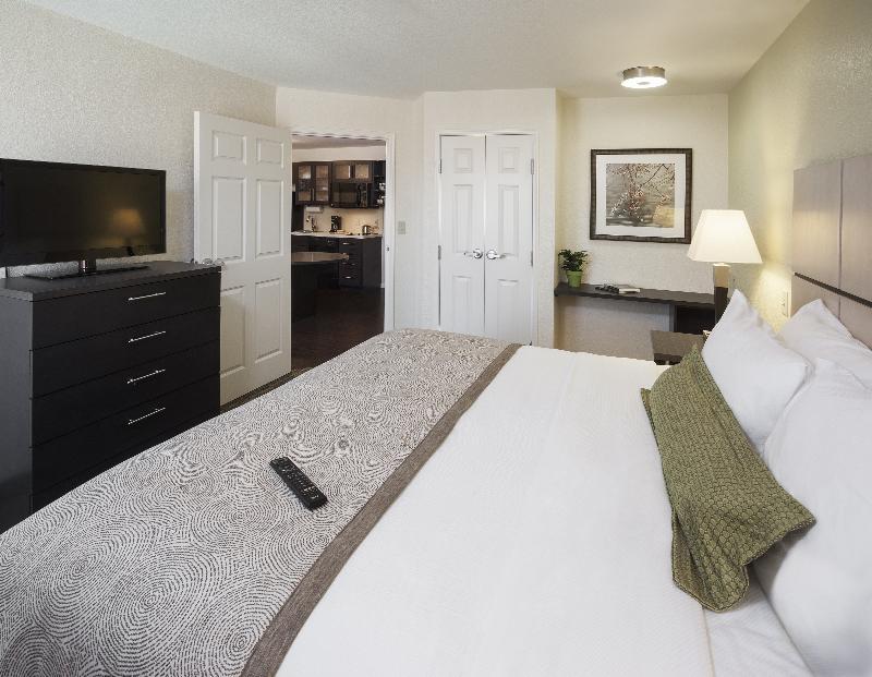 Hotel Candlewood By Ihg 2*
